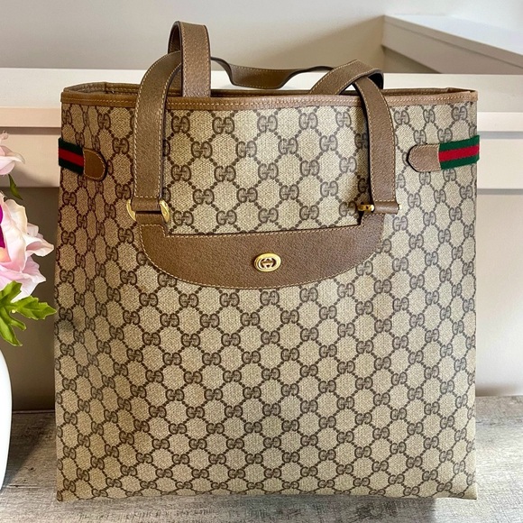 SOLD❌Authentic GUCCI Monogram Large tote - Picture 2 of 16